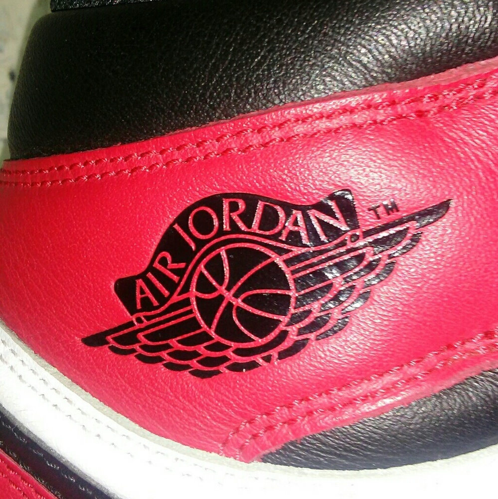 2016 Jordan retro 1 blacktoe